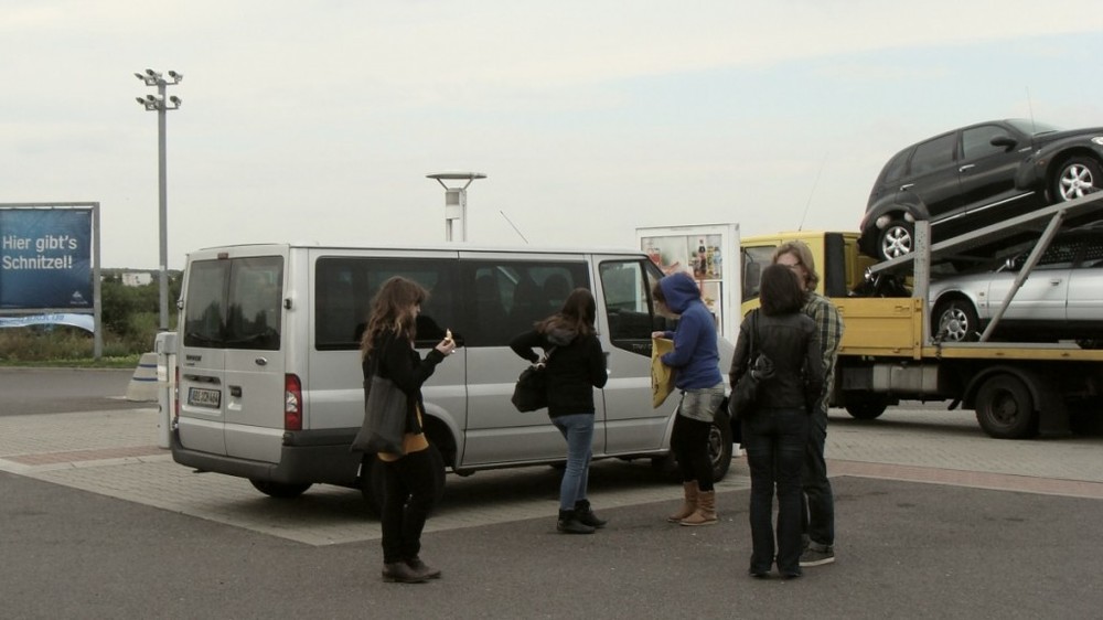 Our ride-share to Bremen in a smooth, spacious 9-seater van. Easy!